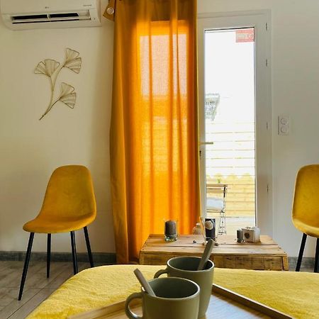 Un Coin Tropical En Provence ! Hotell LʼIsle-sur-la-Sorgue Exteriör bild