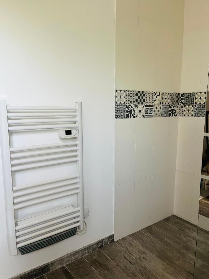 Un Coin Tropical En Provence ! Hotell LʼIsle-sur-la-Sorgue Exteriör bild