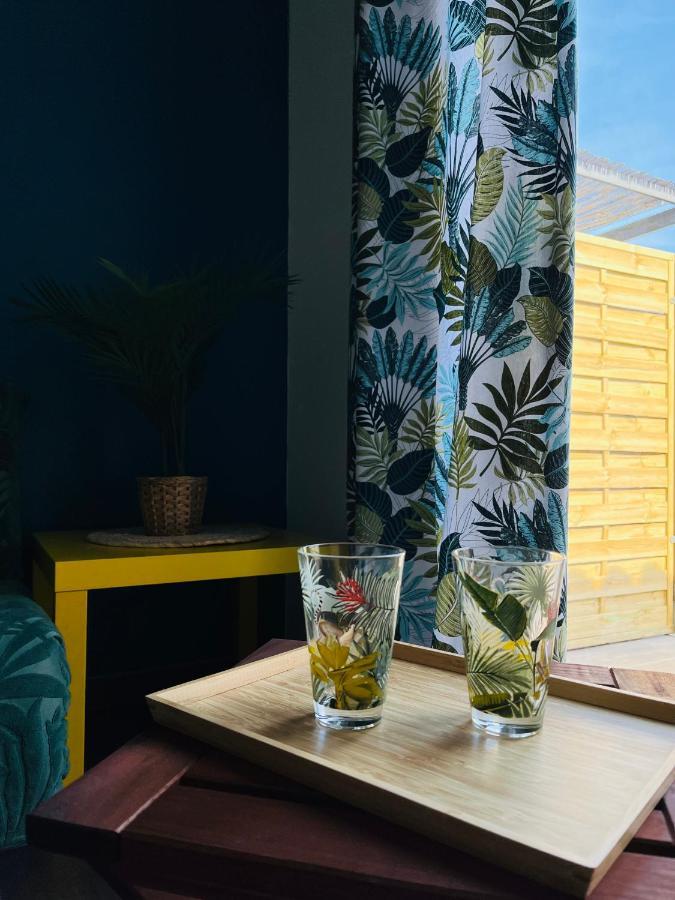 Un Coin Tropical En Provence ! Hotell LʼIsle-sur-la-Sorgue Exteriör bild