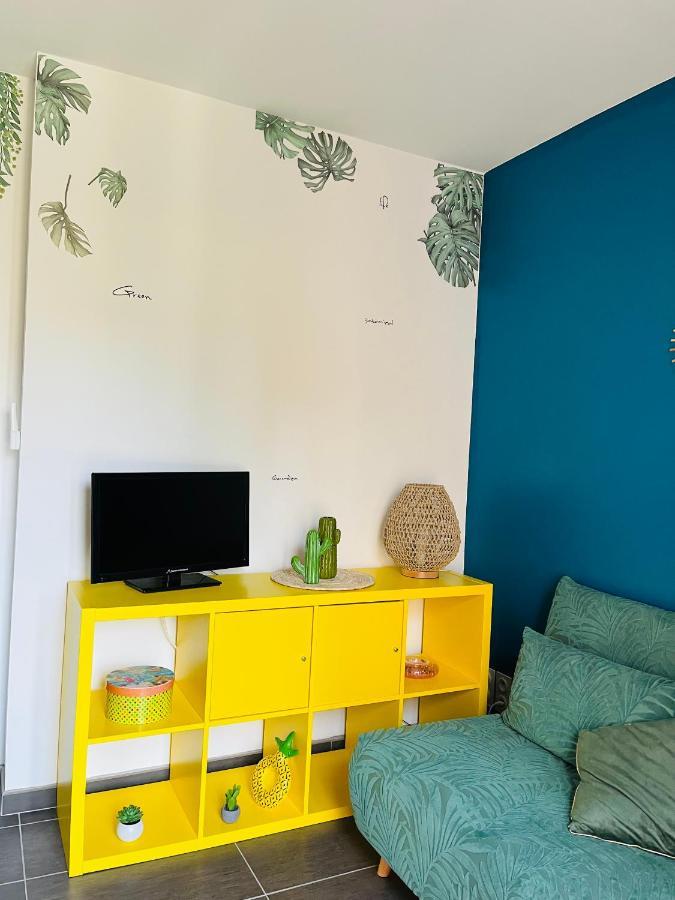 Un Coin Tropical En Provence ! Hotell LʼIsle-sur-la-Sorgue Exteriör bild